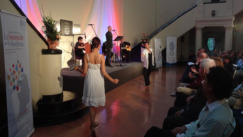 Presentación de música y danza.