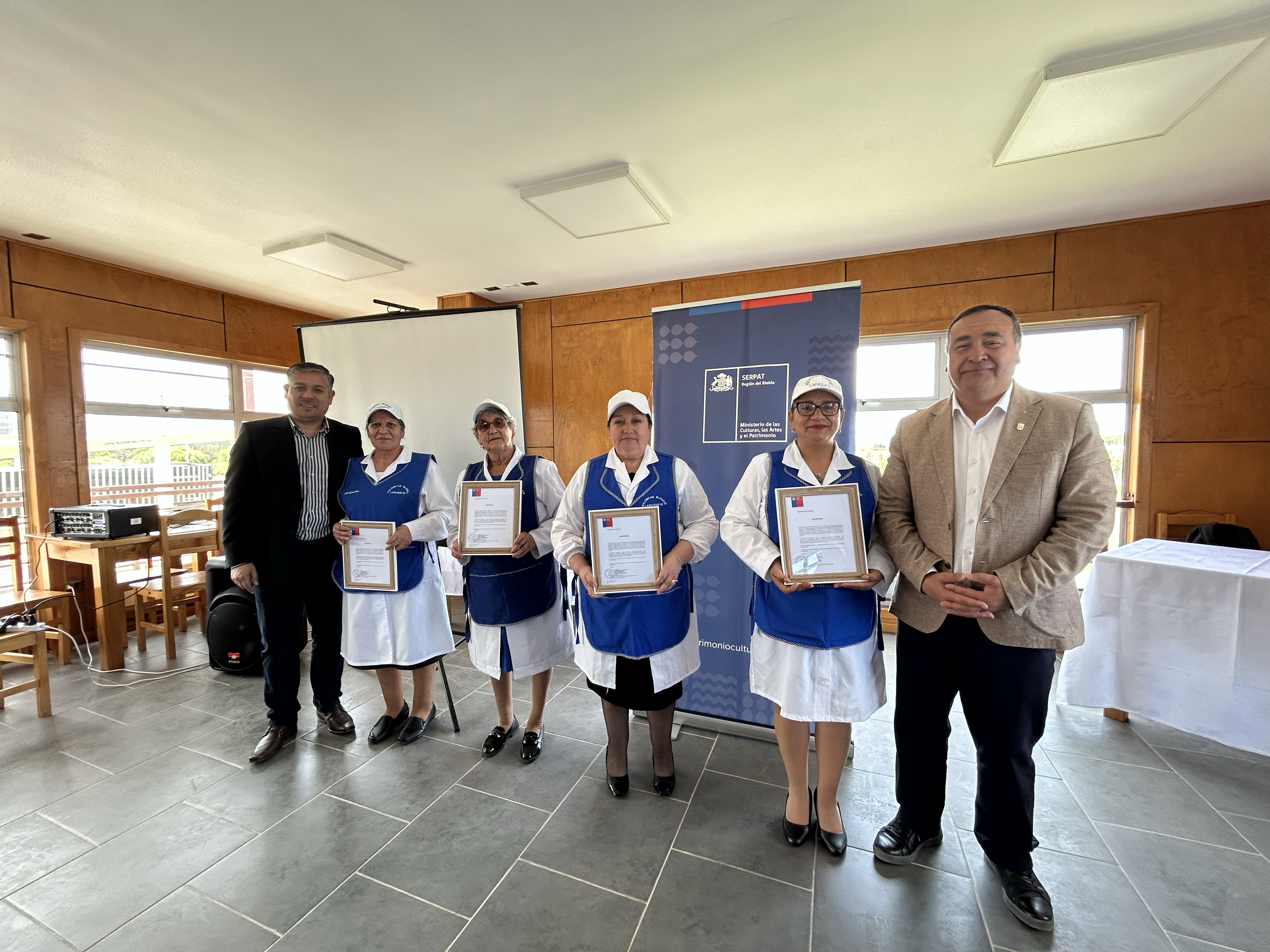 Las Palomitas Blancas