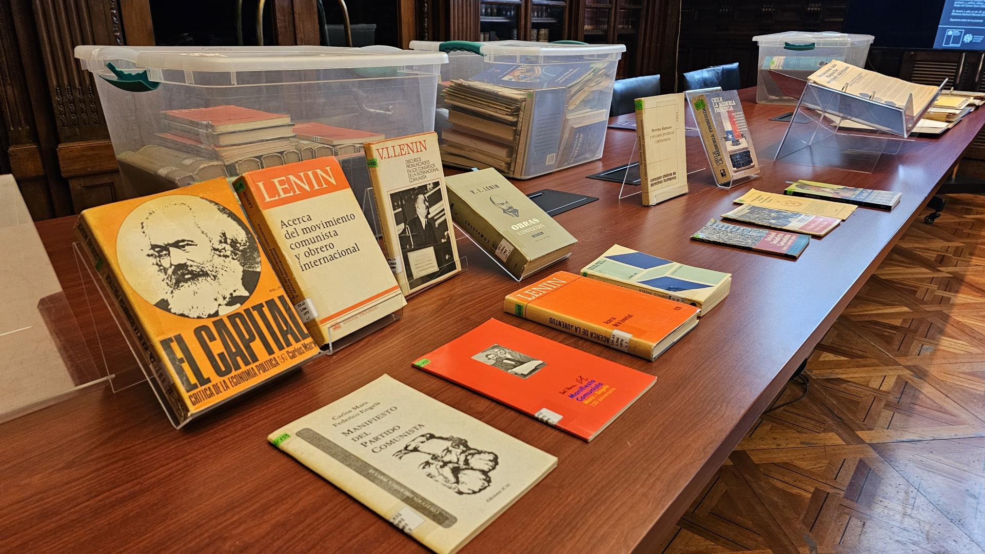 biblioteca gladys marin