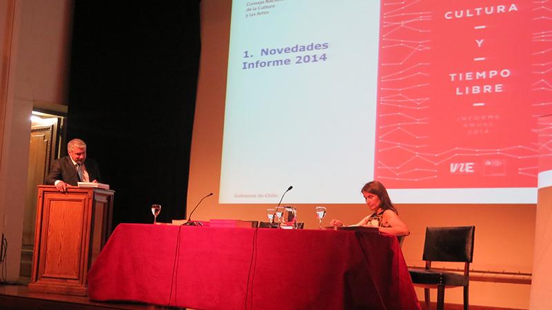 Biblioteca Nacional Directora del INE y ministro del CNCA presentan el informe "Cultura y tiempo libre 2014"