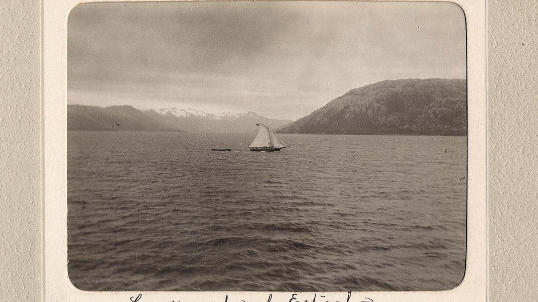 Estrecho de Magallanes. Colección Biblioteca Nacional.