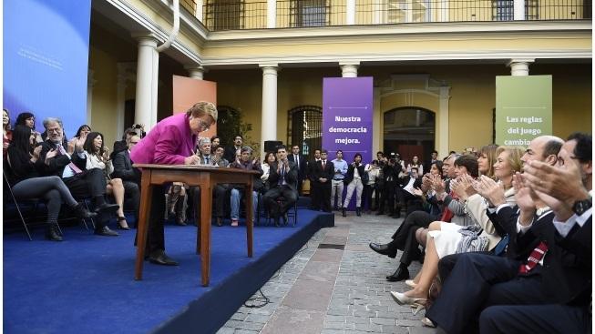 Presidenta Bachelet en el Museo Histórico Nacional