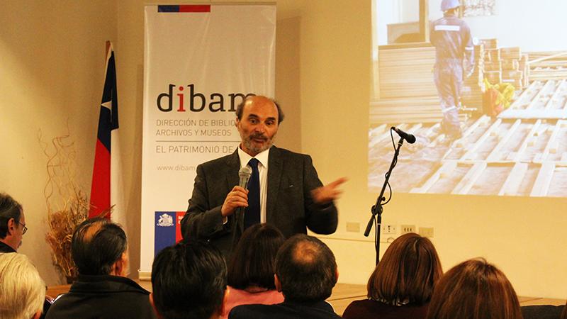Los programas Dibam han permitido ampliar la cobertura de los servicios institucionales. El director Ángel Cabeza revisó los principales avances en Bibliotecas, Archivos y Museos durante 2016.