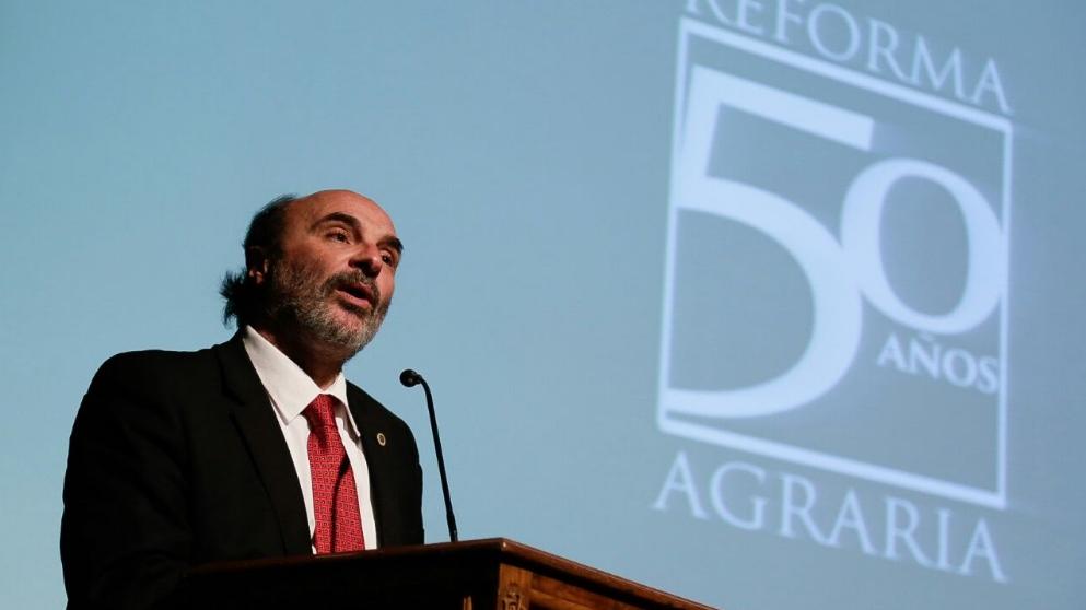 Director de la Dibam da inicio a la conmemoración de los 50 años de la Reforma Agraria.