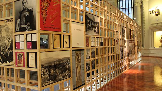 Sector de la muestra en el Salón Bicentenario.