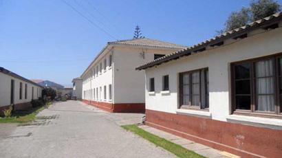 El inmueble fue utilizado como cárcel de mujeres y centro de detención de prisioneras políticas Ex Centro de Detención Casa del Buen Pastor.