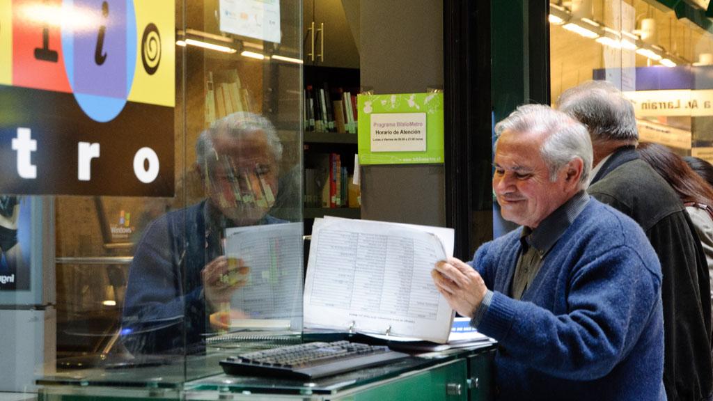 Adultos mayores en Bibliometro.