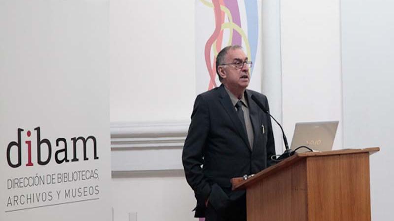 Joan Santacana, académico catalán. Joan Santacana dictando su charla en el V Congreso de Educación, Museos y Patrimonio, en 2013.