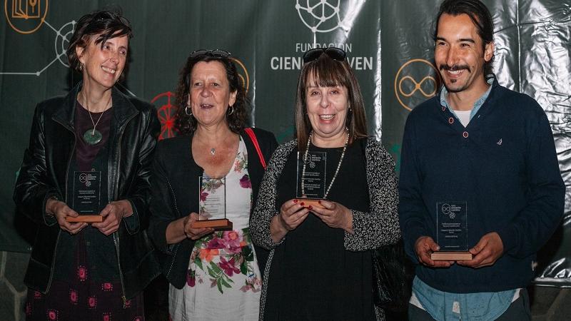BiblioRedes de la DIBAM gana premio a la innovación. BiblioRedes de la DIBAM gana premio a la innovación.