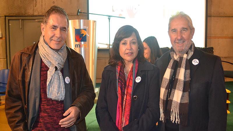 Roberto Brodsky, director del Museo de la Memoria y los Derechos Humanos, Mónica Bahamondez, directora del CNCR, y Adolfo Bañados, tesorero del ICOM Chile.