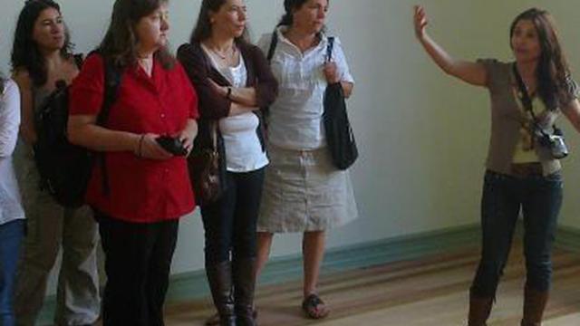 Visita de los educadores al MHNV.