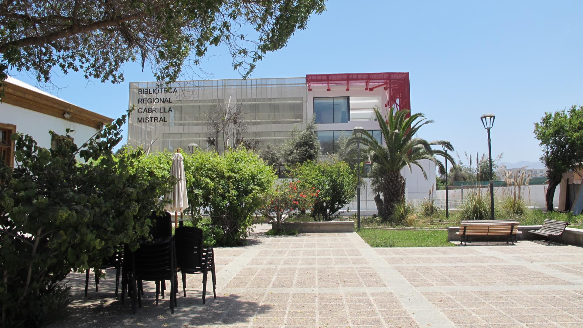Desde el 27 al 30 la Biblioteca Regional Gabriela Mistral permanecerá cerrada a público. 