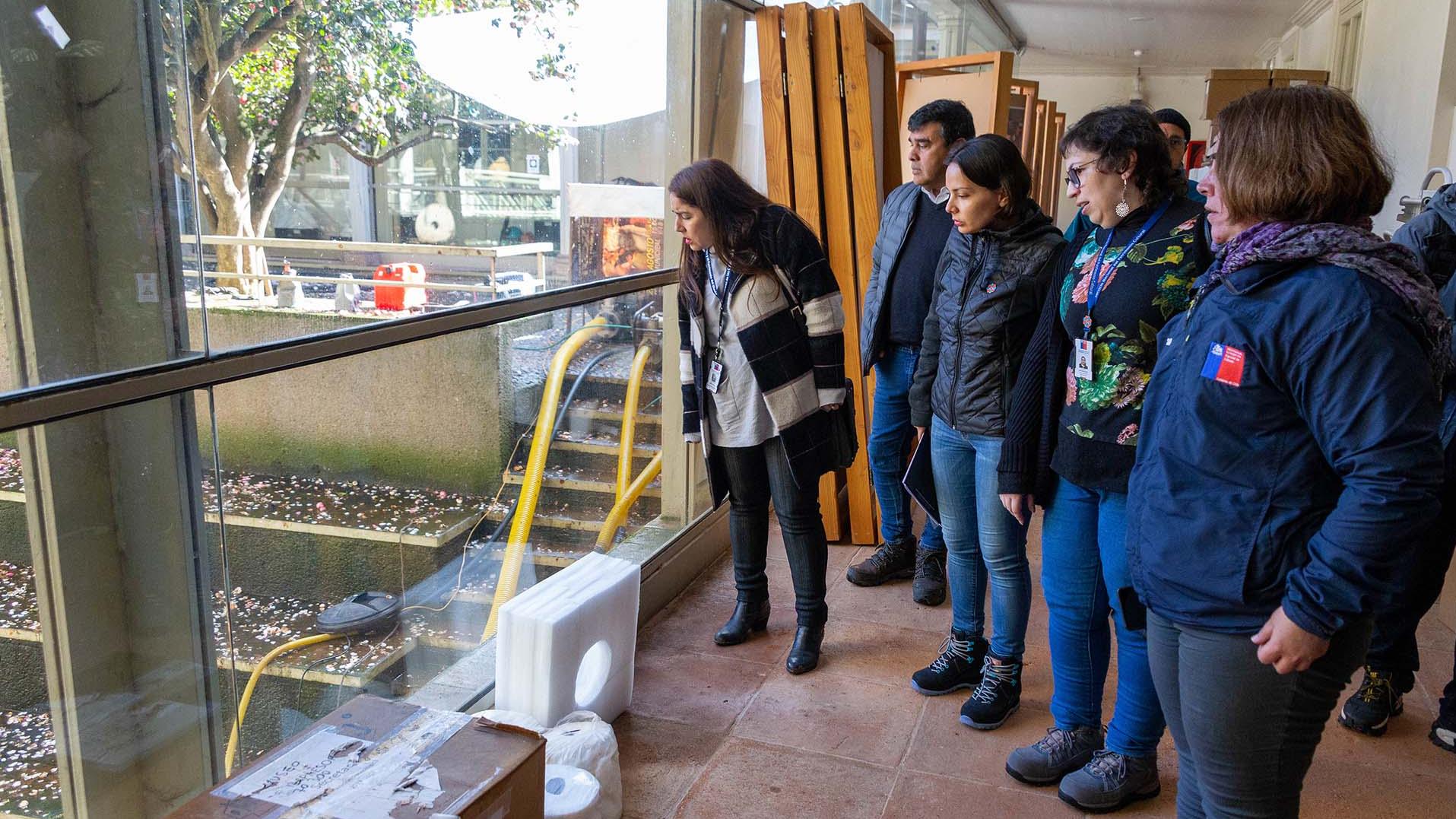 Autoridades en recorrido por el Museo de Arte y Artesanía de Linares