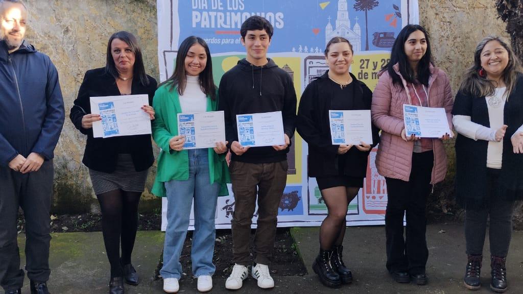 Entrega de diplomas a voluntarios(as) Día Nacional del  Patrimonio 2023