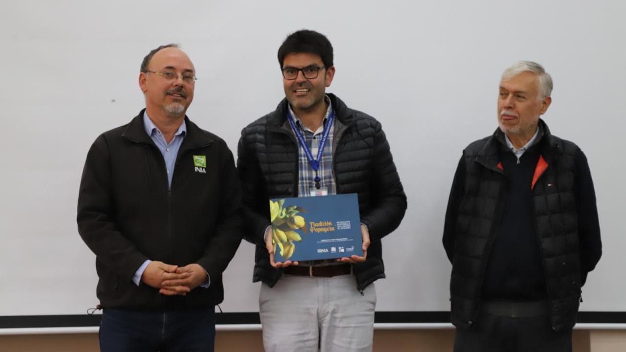 Lanzamiento del libro "Tradición papayera, recopilación histórica en la región de Coquimbo"