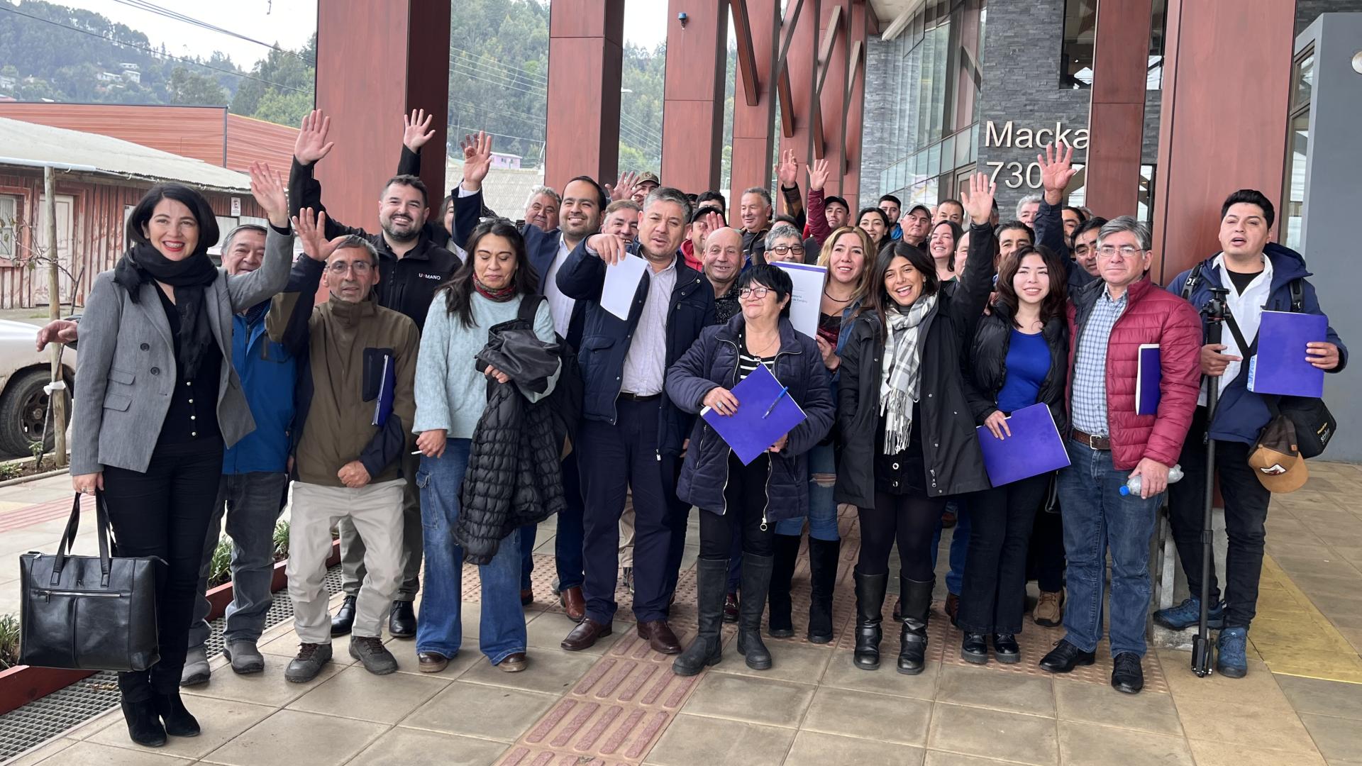 La instancia que convocó a comunidades cultoras del oficio provenientes de todo Chile,