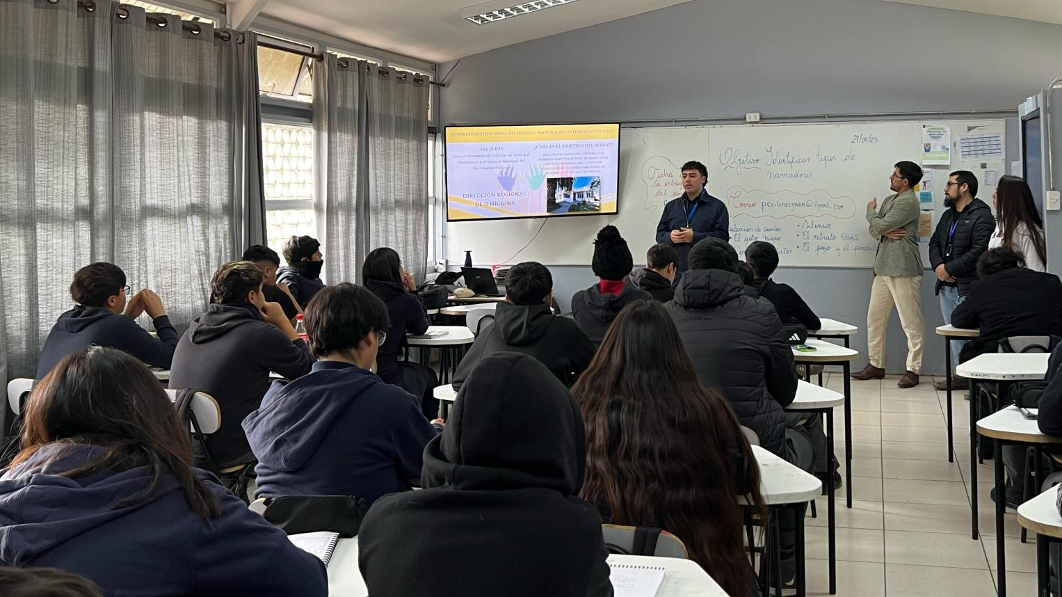 Actividad Educativa: “Cartografías experimentales interactivas” en Rancagua