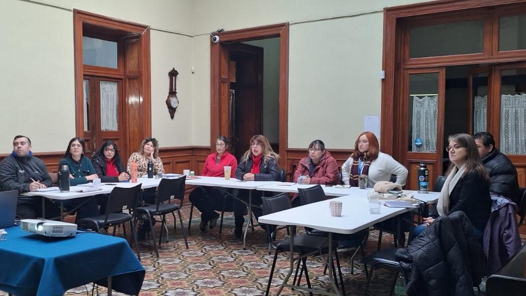 Charla de capacitación en Museo Regional de Magallanes