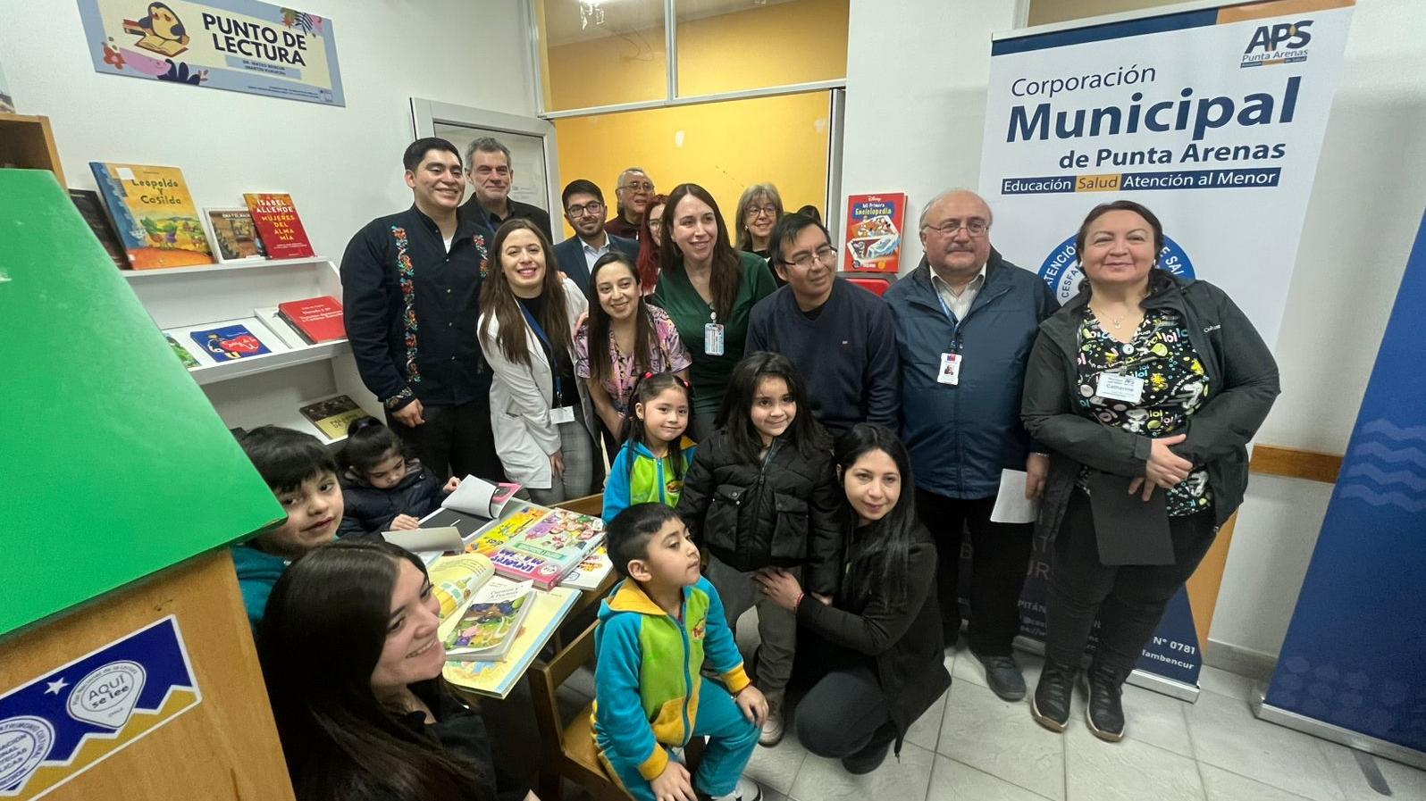 Serpat inaugura Punto de Lectura en Centro de Salud Familiar Mateo Bencur