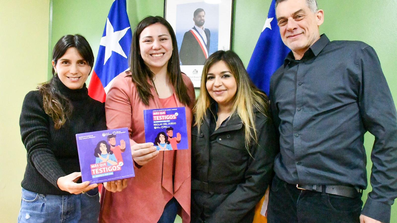 Serpat visita a delegada presidencial de Provincia Antártica