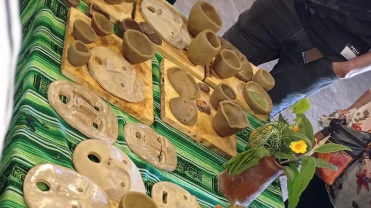 Piezas de artesanía mapuche