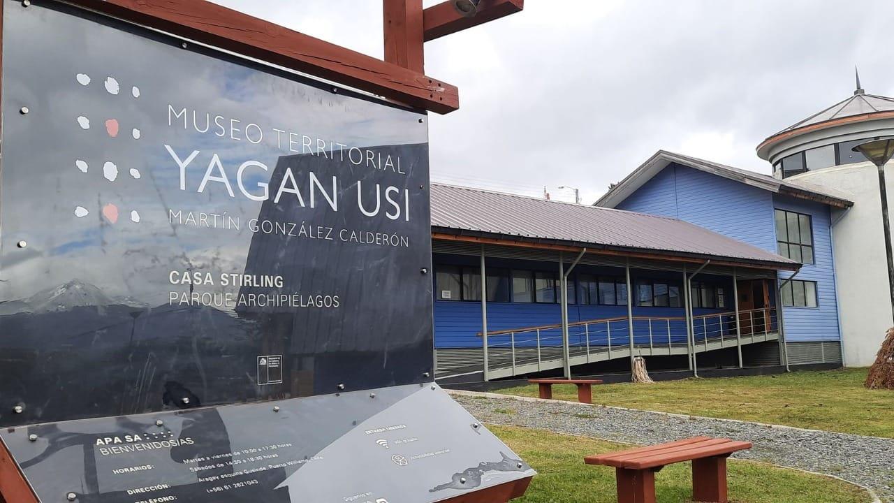 Frontis del Museo Territorial Yagan Usi - Martín González Calderón.