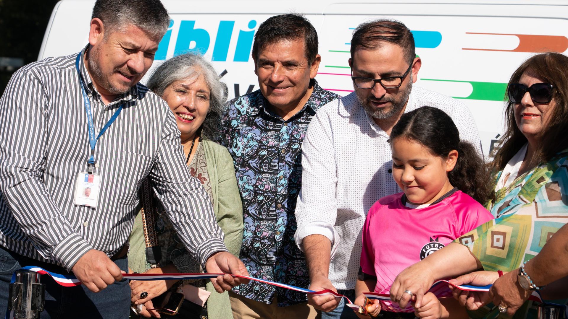 Inauguración bibliomóvil