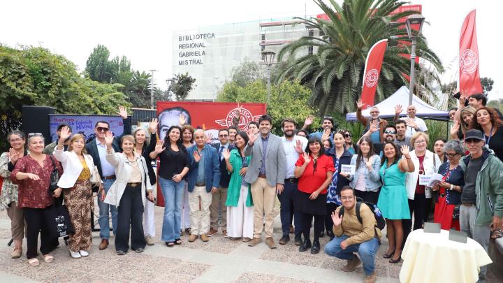 Celebración los 8 años de la Biblioteca Regional Gabriela Mistral 