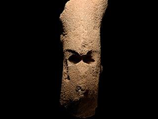 Avareipua (Female Moai)