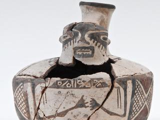 Jarro Pato (Anthropomorphic Jar)