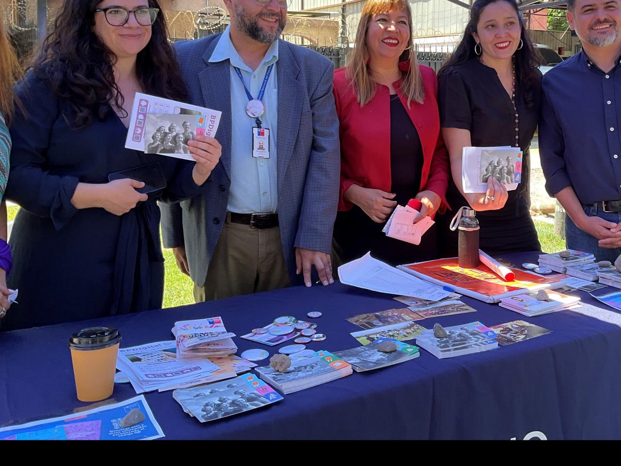 Director Regional Gabriel Díaz, junto a la ministra de la mujer y el alcalde de Estación Central