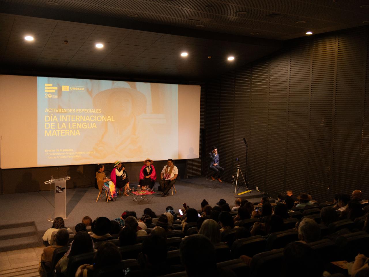 Diálogo en lengua Aymara