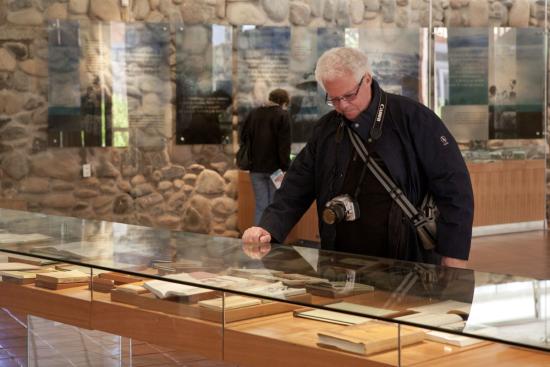Viistante en el Museo Gabriela Mistral de Vicuña.