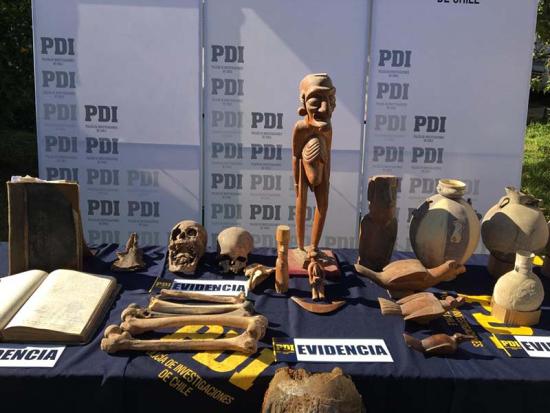 Algunas de las piezas entregadas al CMN.