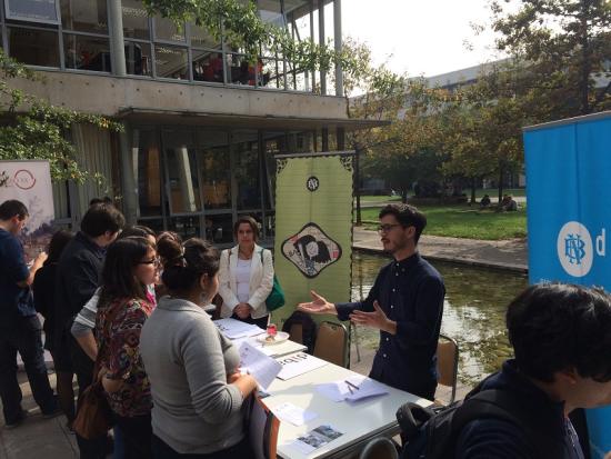 Estand de la Biblioteca Nacional.