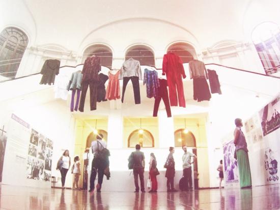 Inauguración exposición "Nos/otras. En la calle, en la casa y en la cama"
