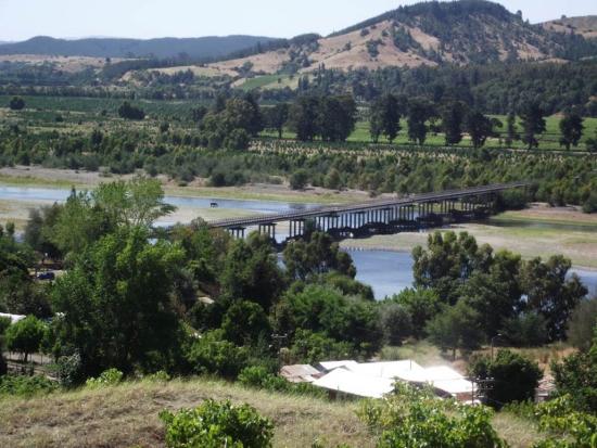 El Puente Confluencia es uno de los más largos y antiguos de su tipo en el país.