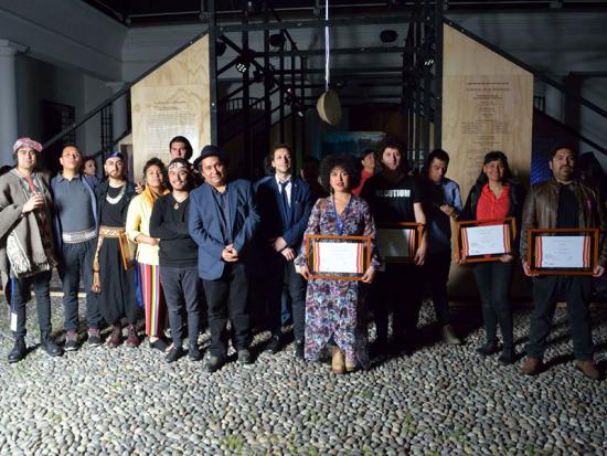 Subsecretario De la Cerda junto a ganadores y expositores.