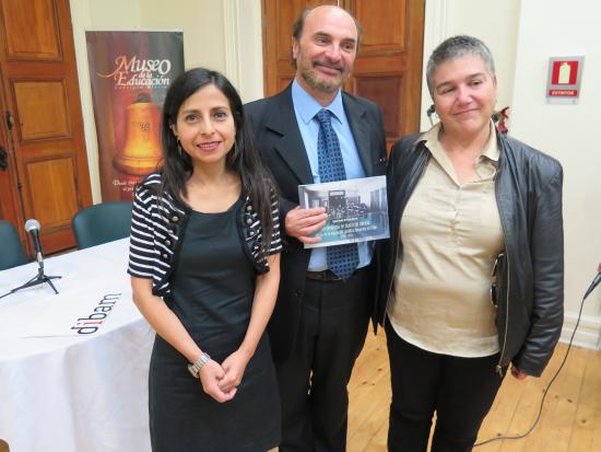 M. Isabel Orellana, Ángel Cabeza y Emma de Ramón.