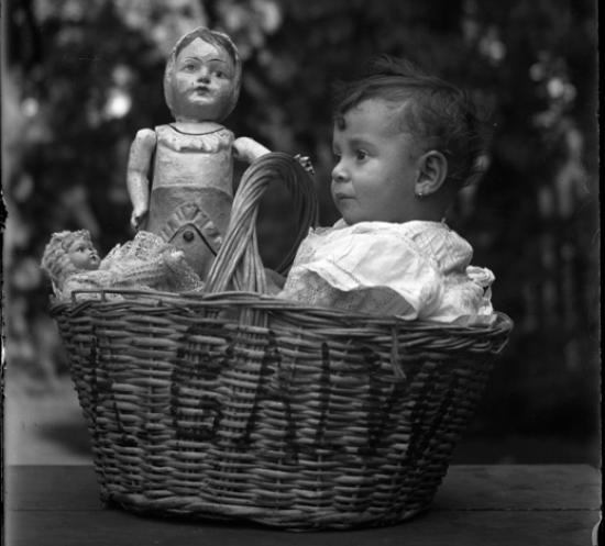 Restrato. ca. 1930. Colección de Fotografía del Museo Histórico Nacional.