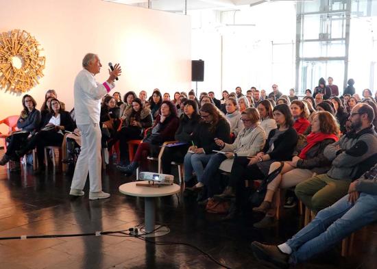 Gaël de Guichen durante el 3° Seminario de Arte Contemporáneo.