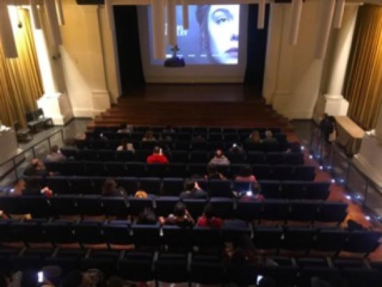 CON PRESENCIA DE ESCRITORAS EN EL CINE, LA BIBLIOTECA NACIONAL CELEBRA EL MES DE LIBRO