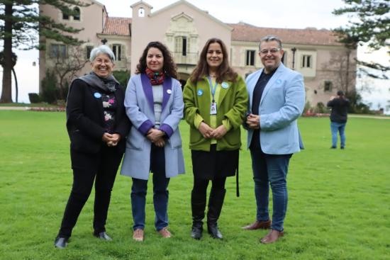 La directora del Serpat Nélida Pozo, junto a la ministra de Bienes Nacionales Javiera Toro, la seremi de las Culturas de Valparaíso Patricia Mix, y el director regional del Serpat Salvador Angulo.