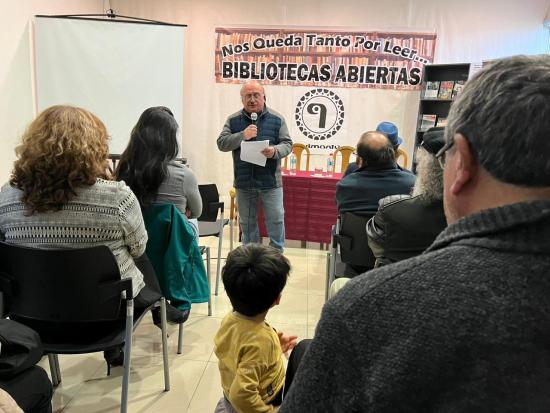 Con conversatorio y exposición de libros CRBP releva rol de desaparecida editorial Quimantú