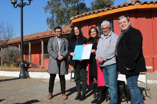Autoridades en terreno en la Región de Valparaíso.