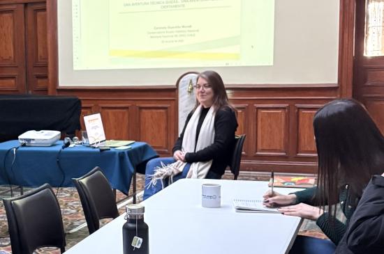 El equipo del Museo Regional de Magallanes participó recientemente en una charla dictada por la conservadora del Museo Histórico Nacional, que pertenece al Servicio del Patrimonio Cultural (Serpat), Carmela Guarello Mundt.