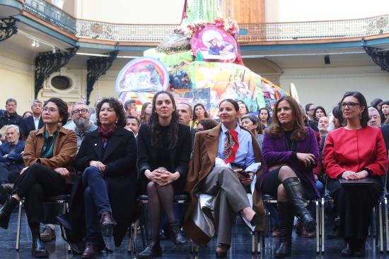 Autoridades de Culturas y Patrimonio en la ceremonia.