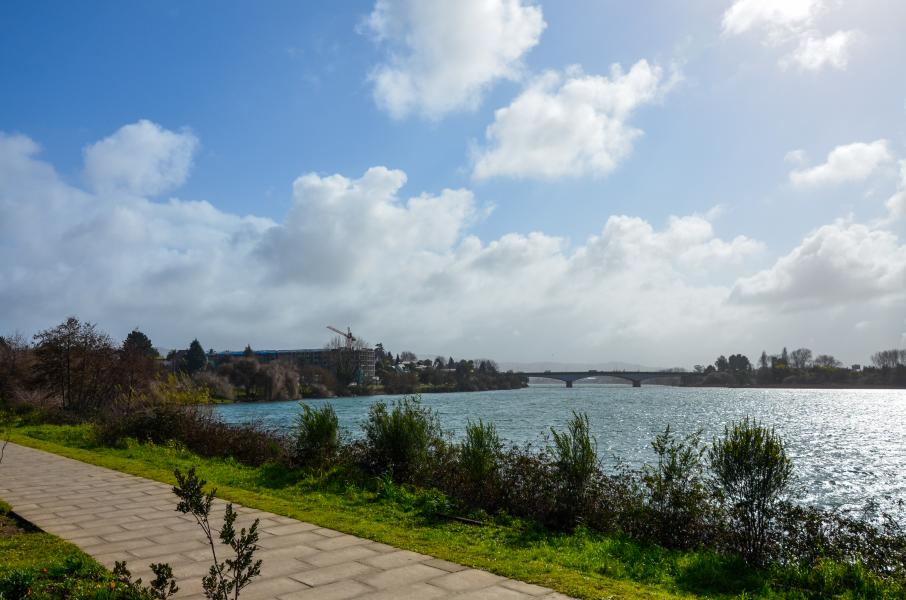 Contexto Av. Arturo Prat Costanera