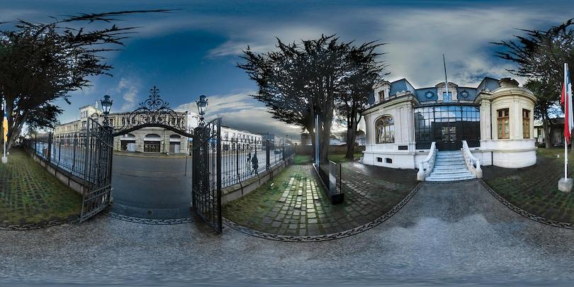Front of the Braun-Menéndez Family Mansion (360° image) Front of the Braun-Menéndez Family Mansion (360° image)