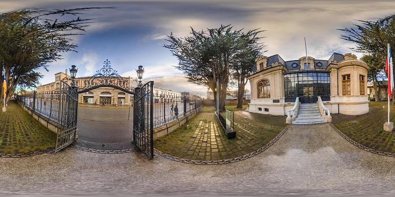 Front of the Braun-Menéndez Family Mansion (360° image) Front of the Braun-Menéndez Family Mansion (360° image)